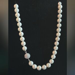 Pearl necklace